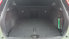 Volvo XC40 2.0 B4P Ultra Dark 5dr Auto Petrol Estate